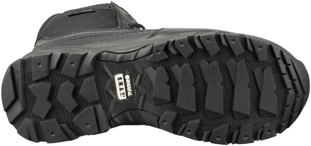 Long-lasting Performance: Rust-proof hardware, antimicrobial protection.