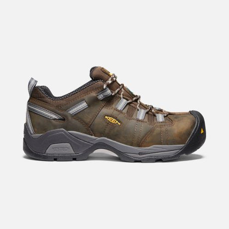 Keen CSA Oshawa II Low Carbon - Features a carbon-fiber safety toe that is 15% lighter than steel for enhanced protection.
