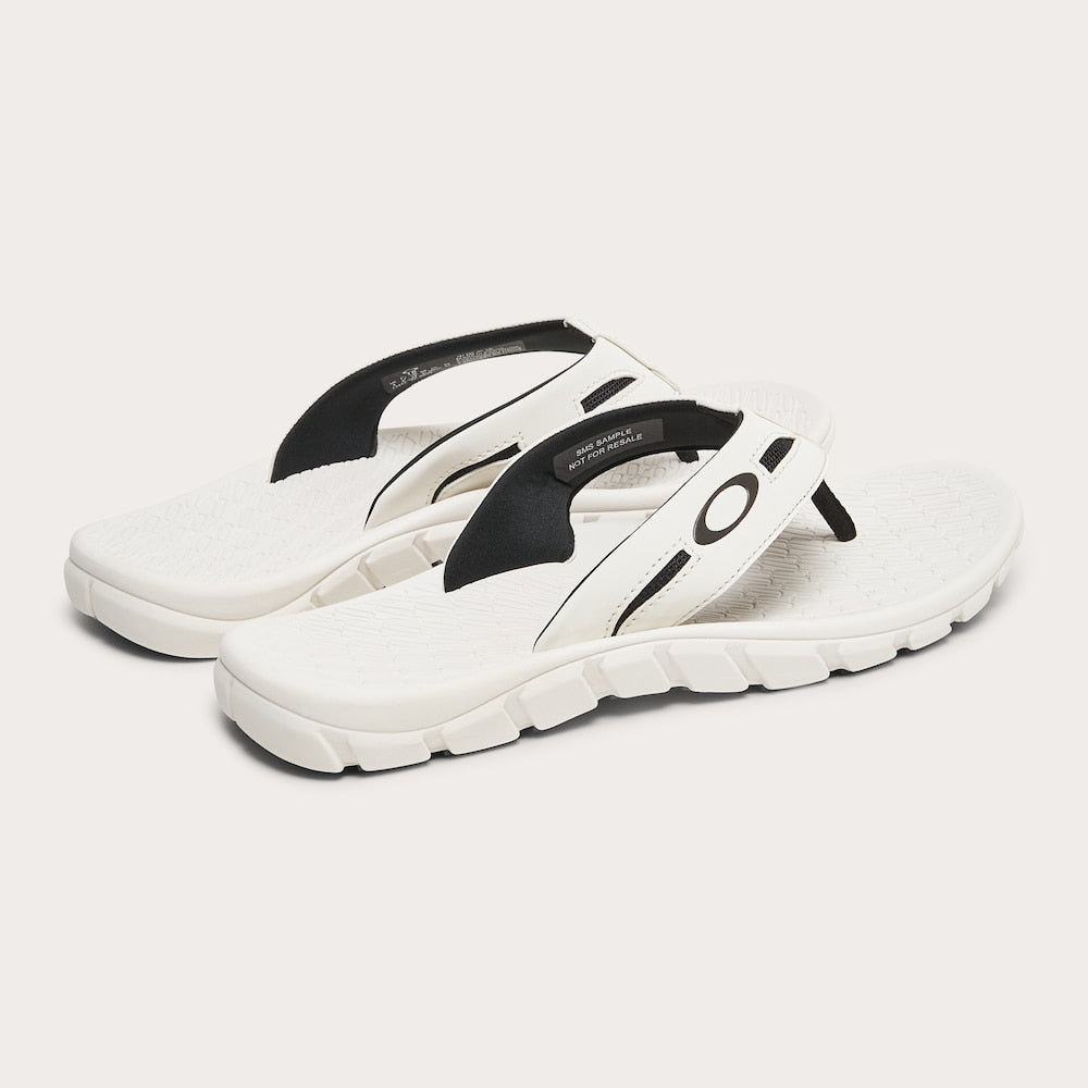 Oakley - Operative Sandal 2.0, White (100) Size 12
