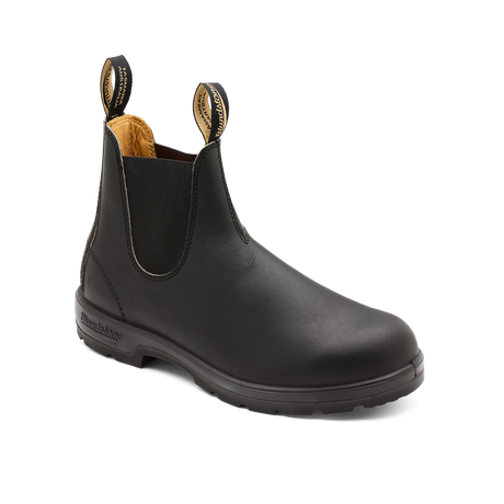 Blundstone 585 Classic: From work to weekends, these must-have boots offer superior comfort and lasting style.