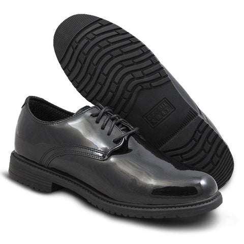 Oxford Shoe: Breathable and stylish, rubber outsoles.