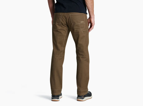 Performance-grade Winter Pant: Ideal for cold conditions.