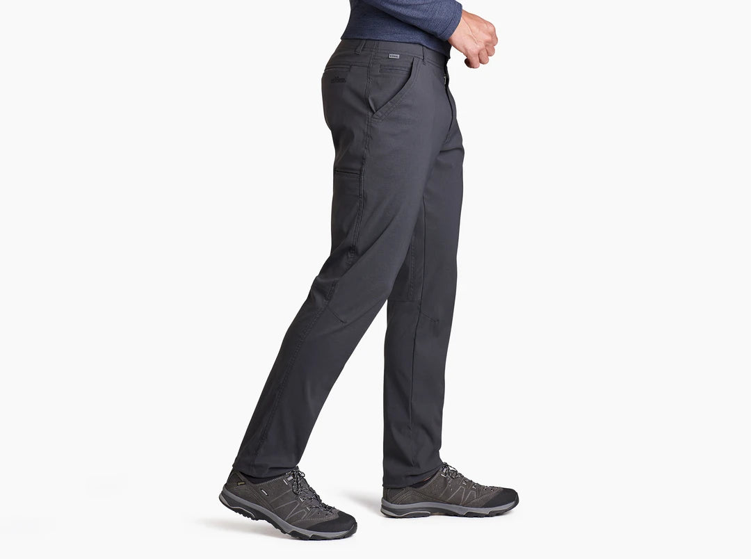 Semi-fitted seat & thigh with maximum UPF 50+ sun protection.