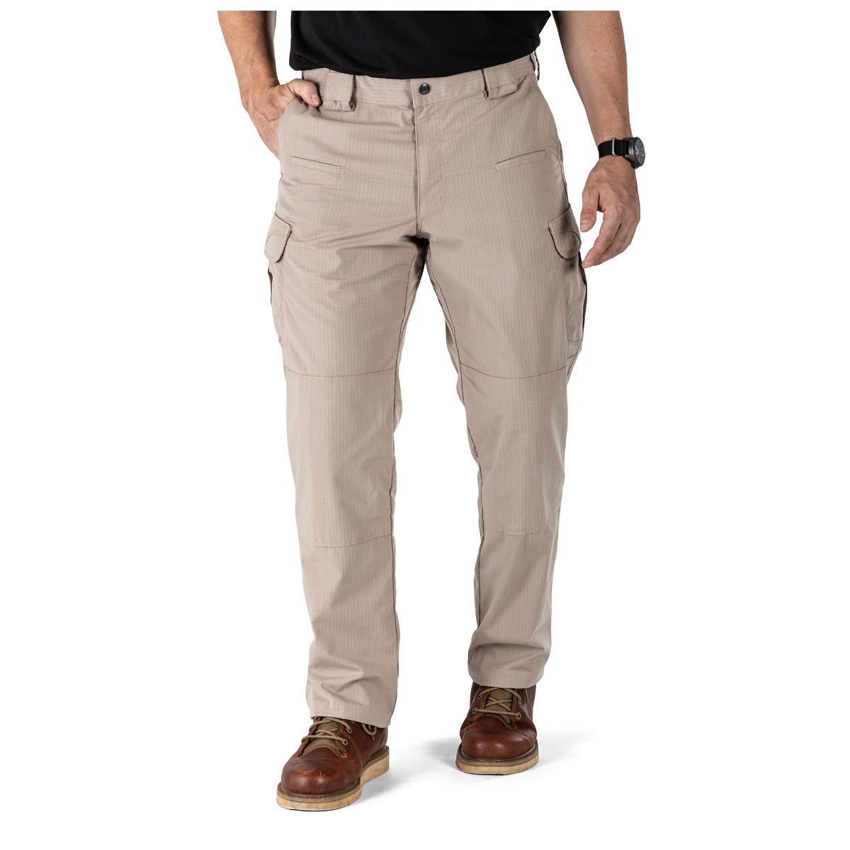 Stain- and Soil-Resistant Pant: Teflon™ coating for durability and easy maintenance.