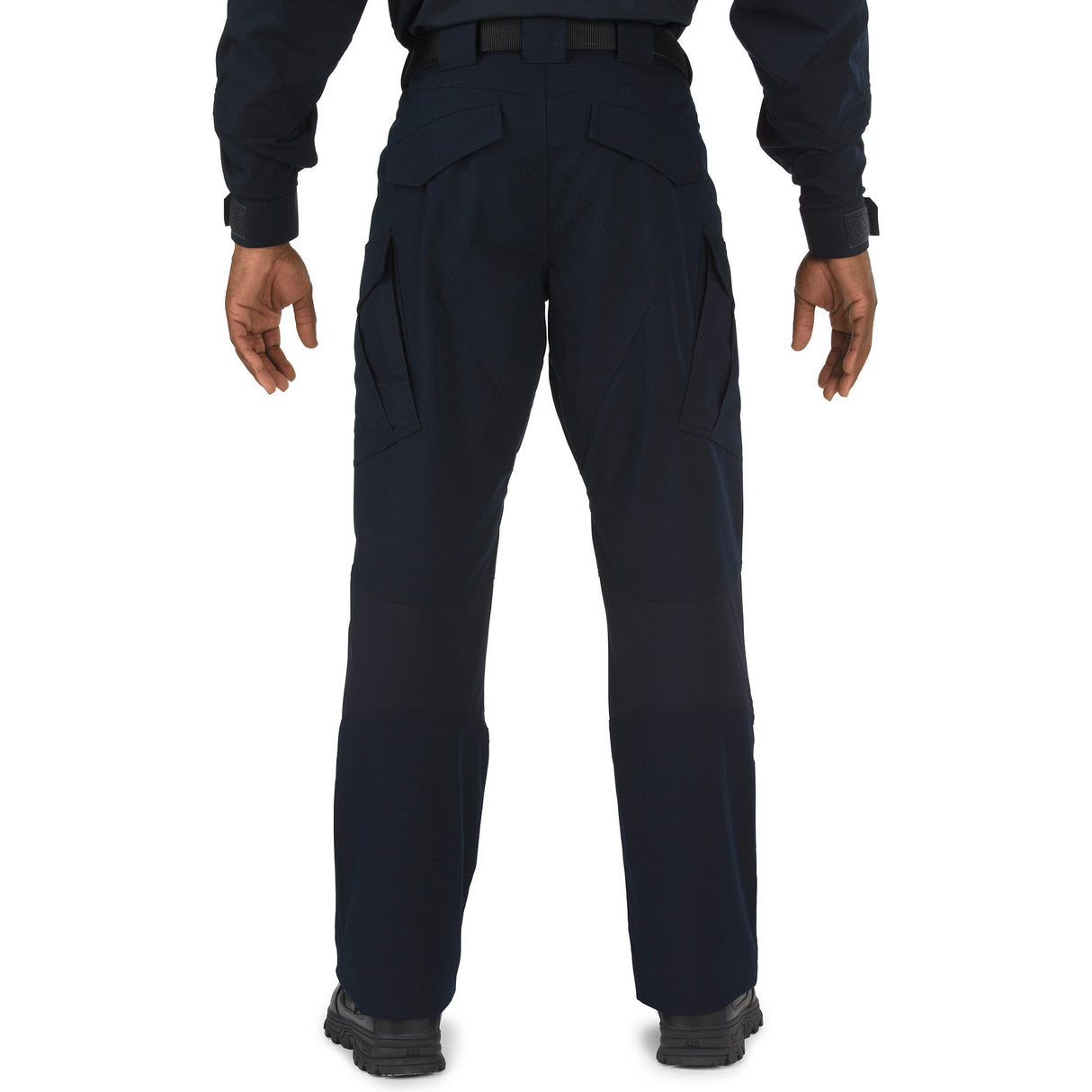 Canted Cargo Pockets Pant: Heightened storage capacity for essentials.