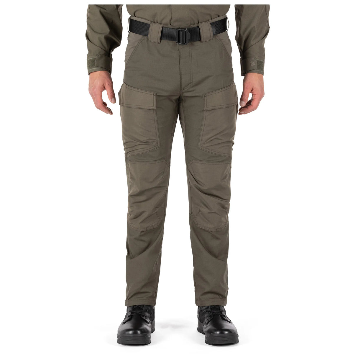 Quantum TDU Pant: Unparalleled performance and style for tactical professionals.
