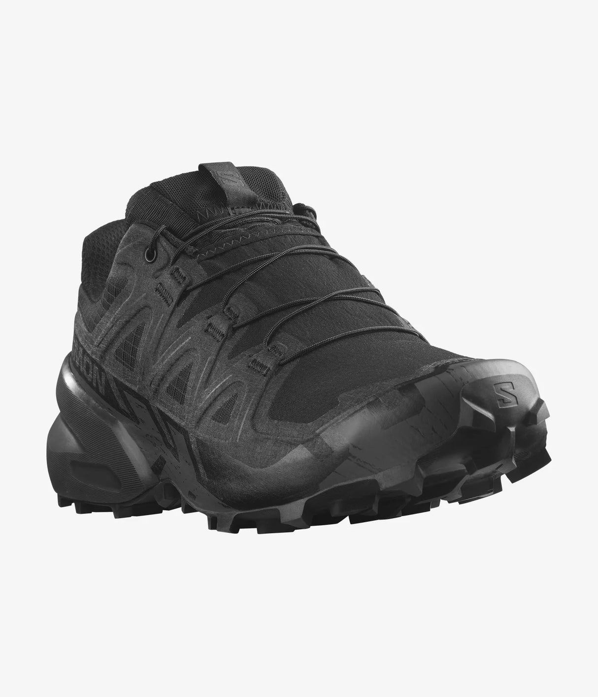 Clears mud swiftly for superior traction