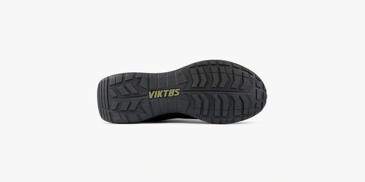 Viktos Range Trainer: Airprene collar keeps debris out.