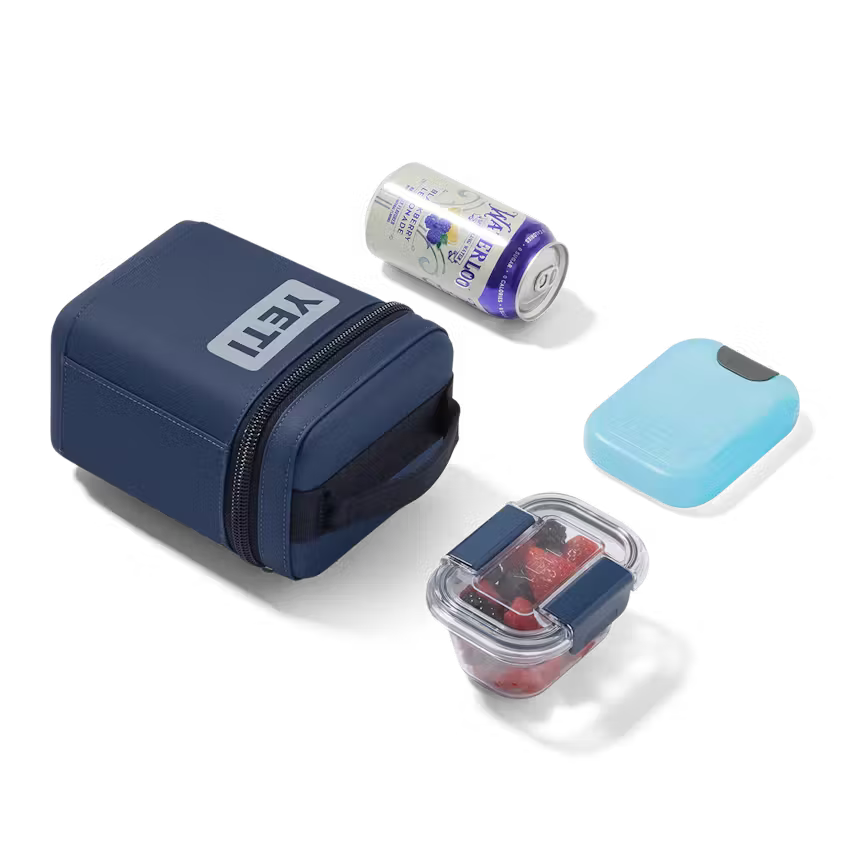 YETI - Daytrip 2L Insulated Snack Box - Classic Navy