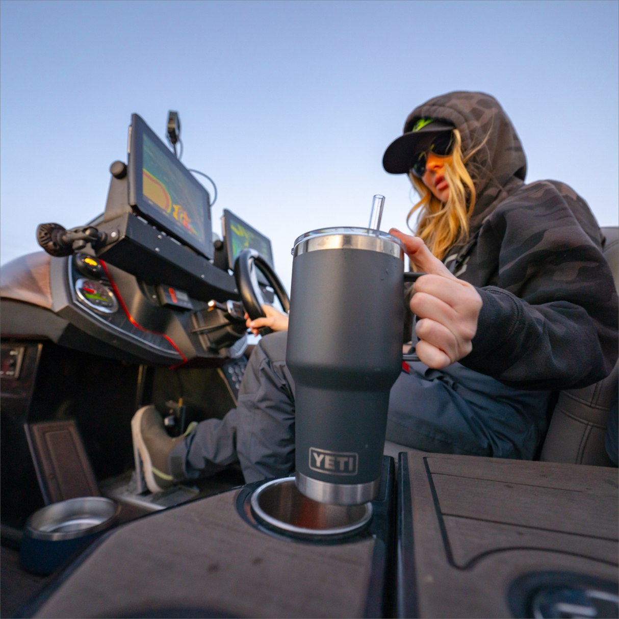 YETI - Rambler 35 oz Straw Mug