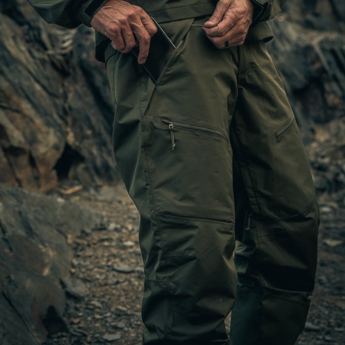 Weather-resistant Tactical Pant: Keeps you dry and protected in any weather.