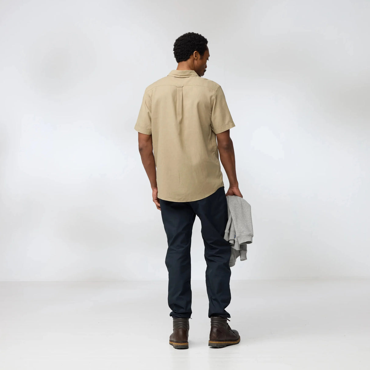 Fjallraven - Men's Ovik Travel Short Sleeve Shirt