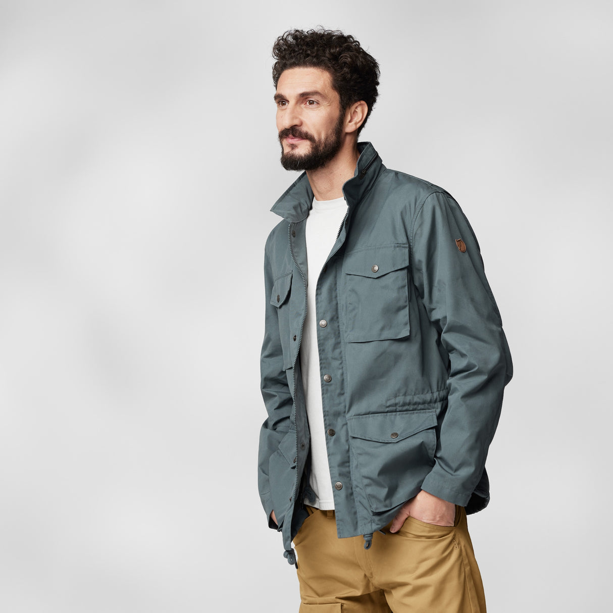 Fjallraven Raven Jacket
