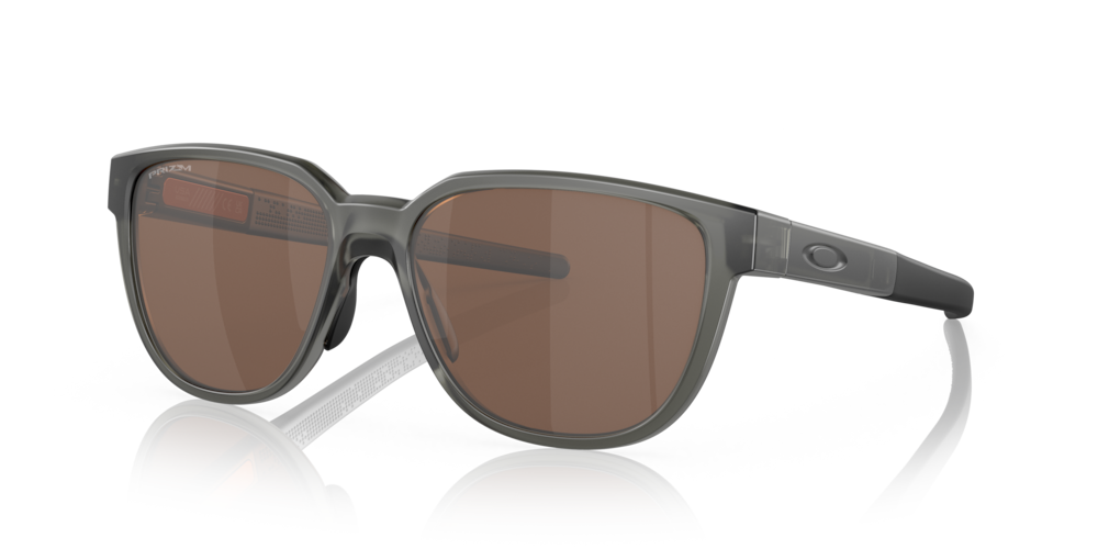 Oakley Actuator
