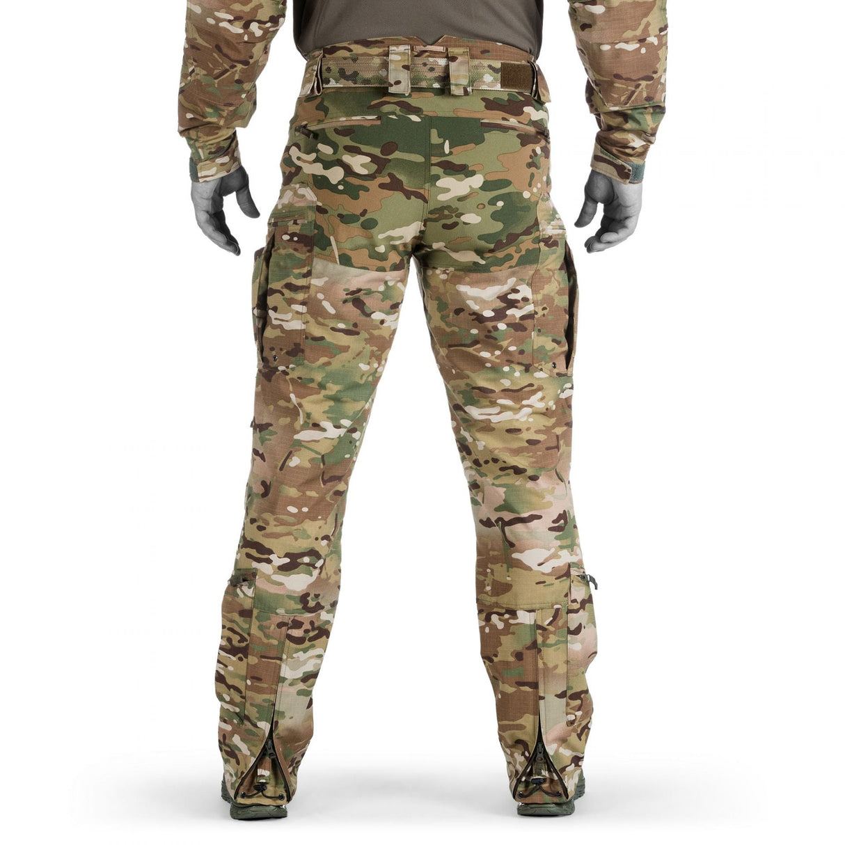 Tactical Combat Pants: Designed for hot environments, functionality, and storage capacity.