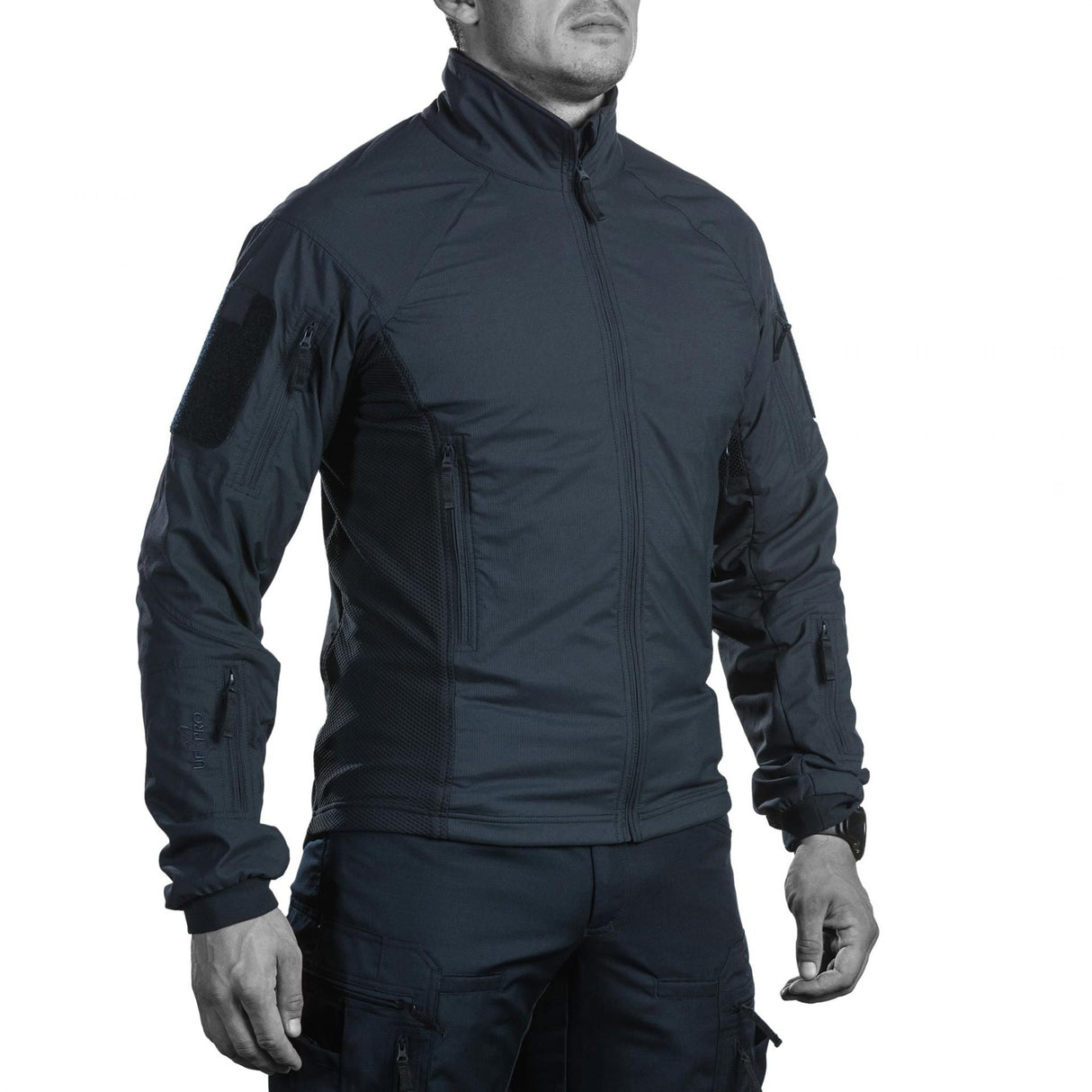 Tactical Softshell: Reliable Protection in Any Weather.