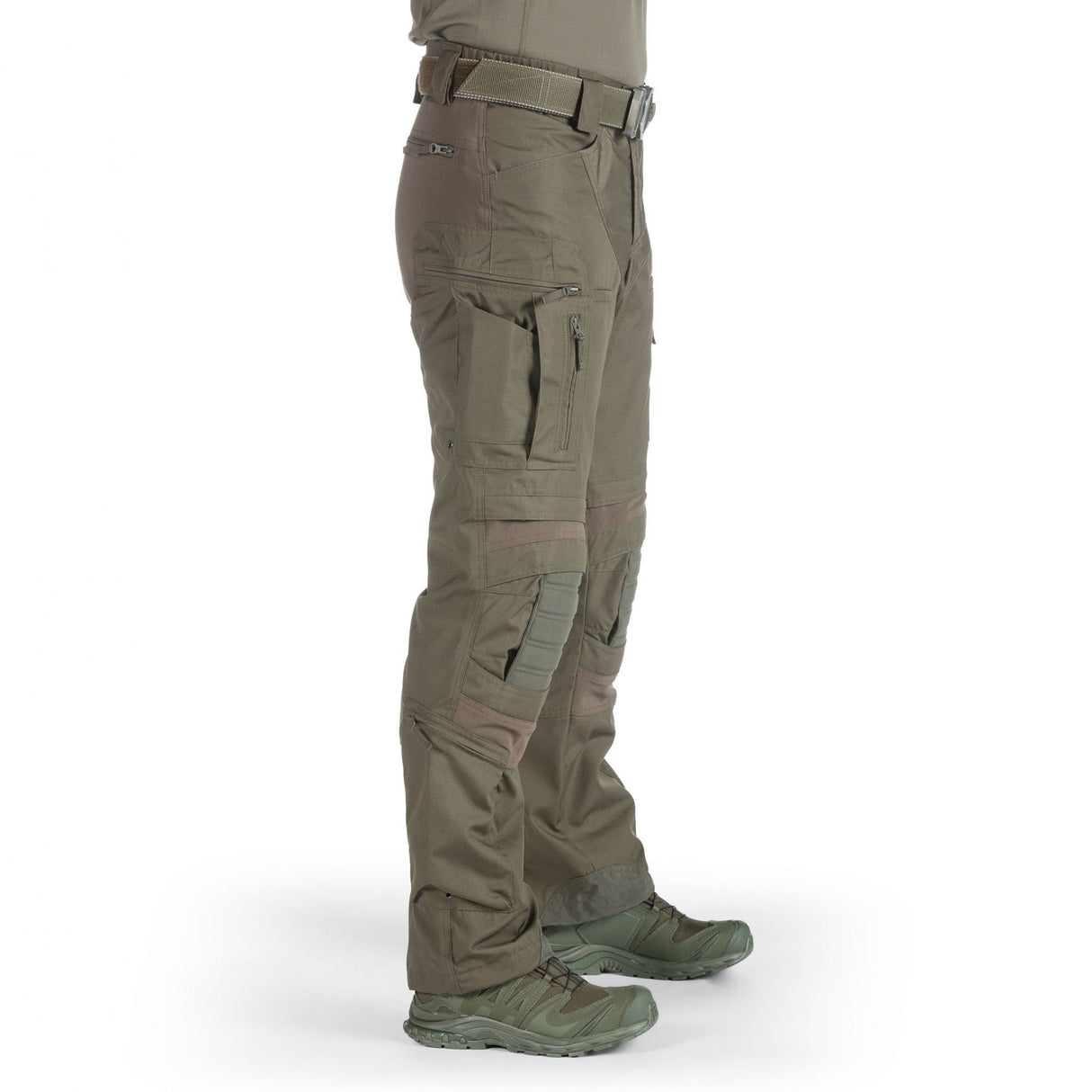 Tactical Trousers: Schoeller®-dynamic material, breathable ripstop blend, CORDURA® reinforcements.