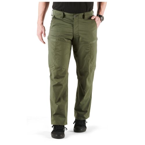 Tactical Pants vs. Cargo Pants: What's the Difference?