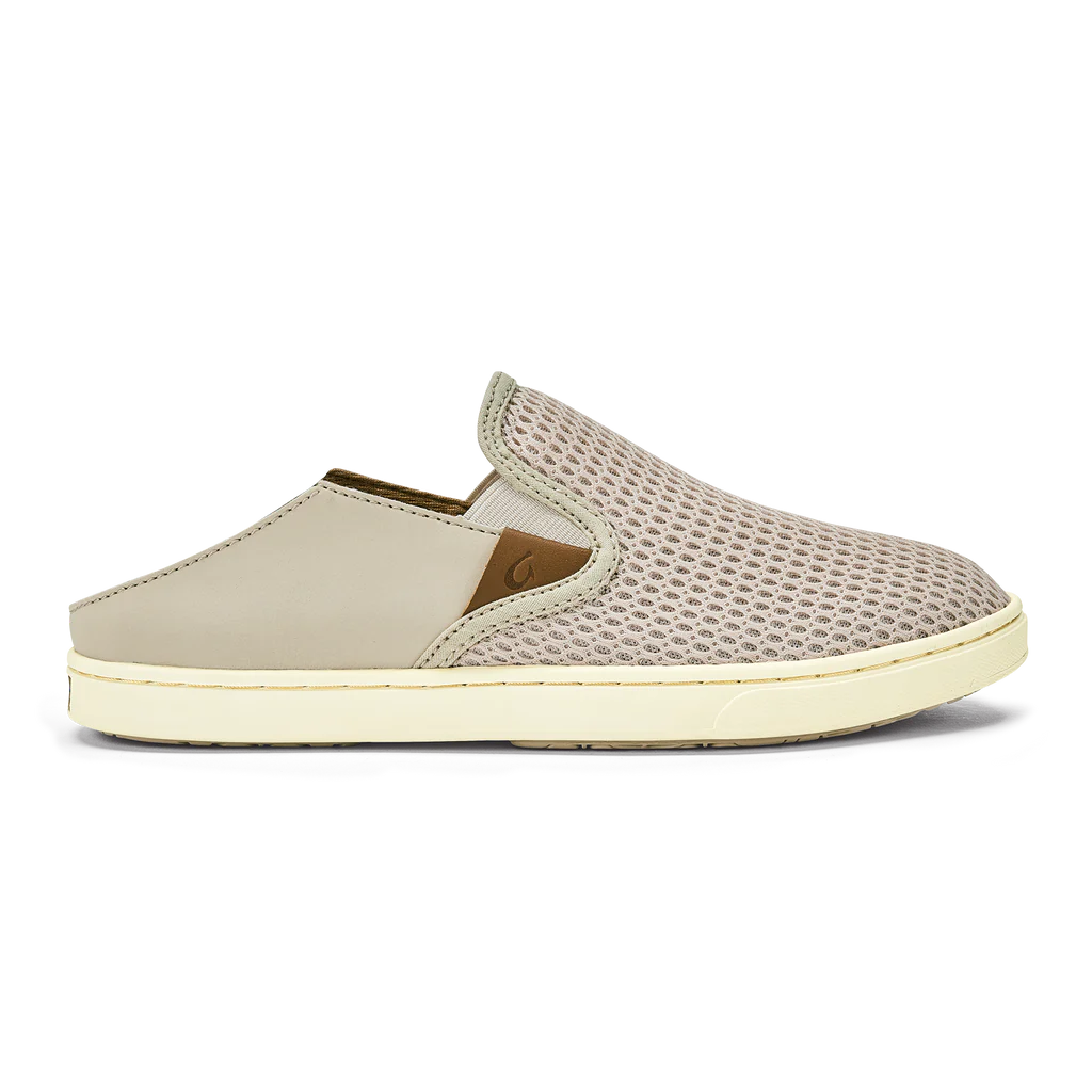 Pehuea Women's Slip-On Sneaker - Removable, washable insole for convenience.