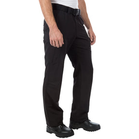Rear Pockets: Additional storage options for quick-access items.