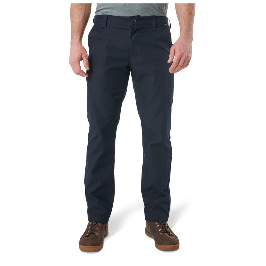 Edge Chino Pant