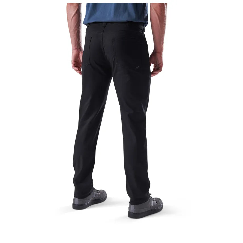 Fitted Waistband: Provides a comfortable and secure fit for all-day wear.