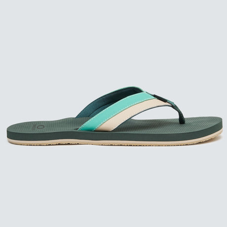 Oakley Burke Flip Flop - Crafted with 90% Polyurethane and 10% Multispandex for long-lasting comfort.
