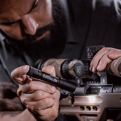 Streamlight MacroStream USB - Includes Micro-USB cord and lanyard - Box - Black